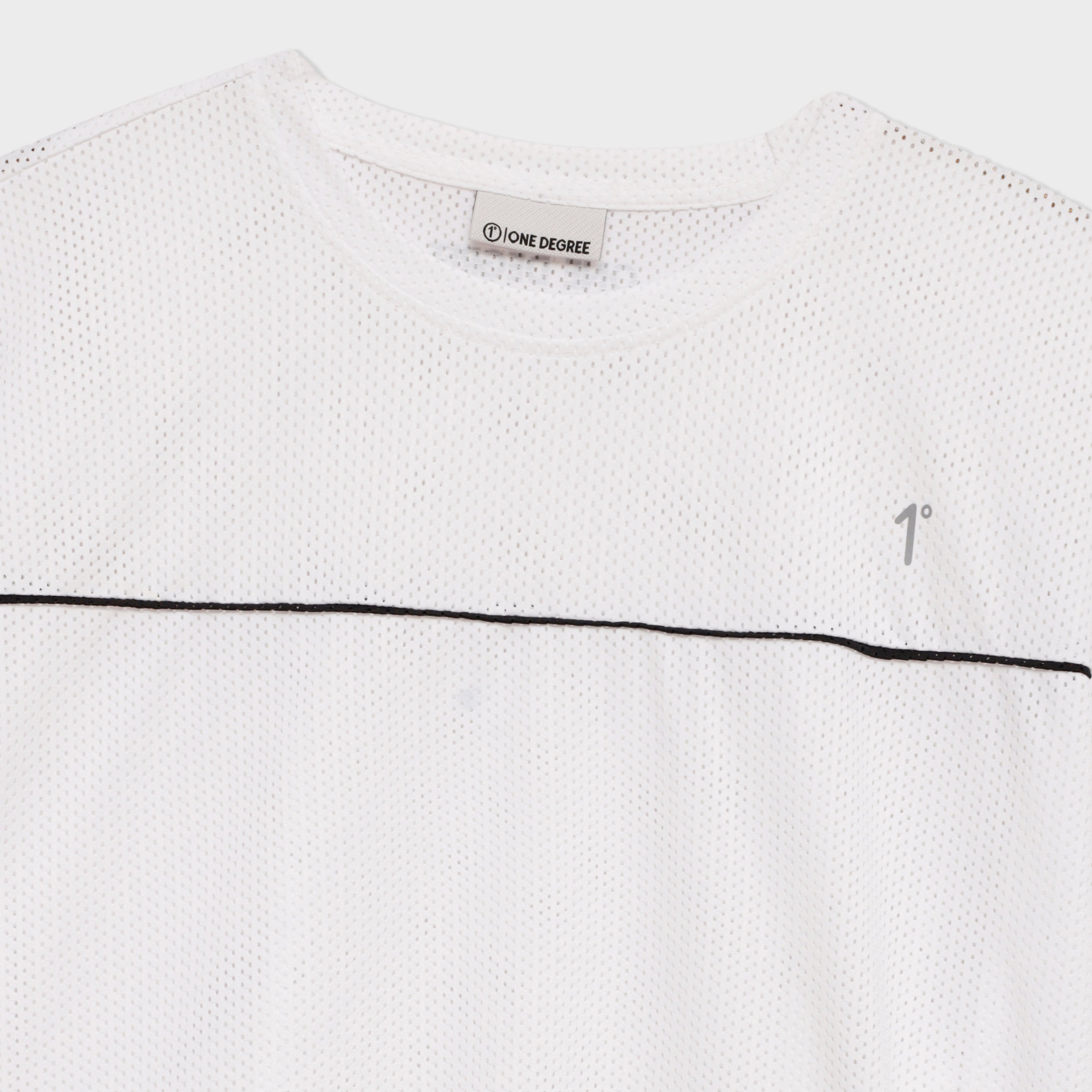 White Ultra light performance Mesh tee