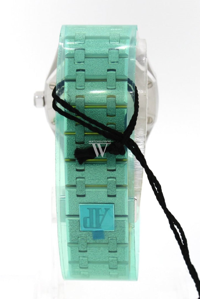 Audemars Piguet Royal Oak 33Mm Rhodium-Toned Dial Diamond Hammered White Gold Ladies Watch