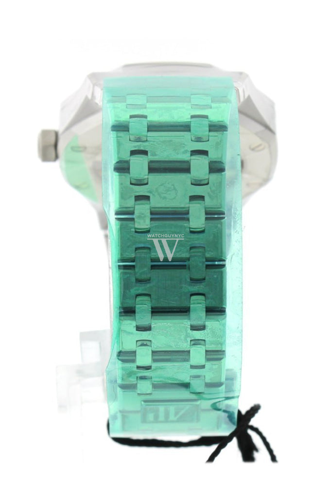 Audemars Piguet Royal Oak 37Mm Rhodium-Toned Diamond Dial Titanium 15453Ip.zz.1256Ip.01 Watch