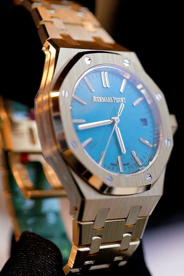 Audemars Piguet Royal Oak Yellow Gold Turquoise Dial Watch 15550BA.OO.1356BA.01