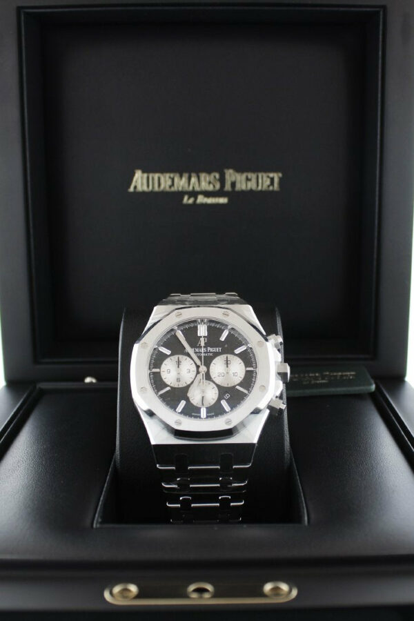 Audemars Piguet Royal Oak 41Mm Black Dial Stainless Steel Bracelet Mens Watch 26331St.oo.1220St.02