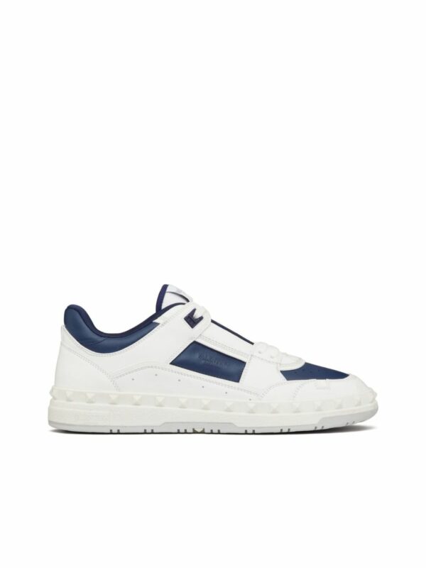 Rockstud Sneakers 0