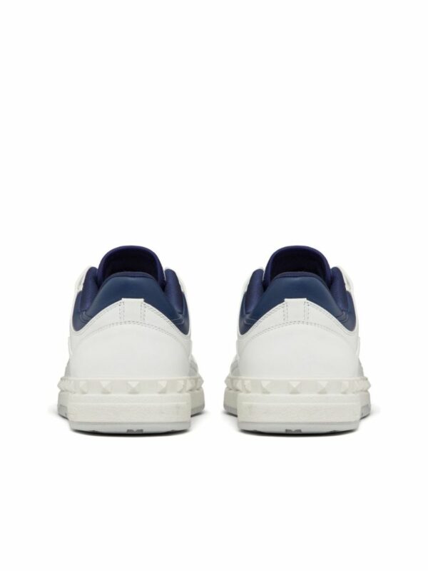 Rockstud Sneakers 3