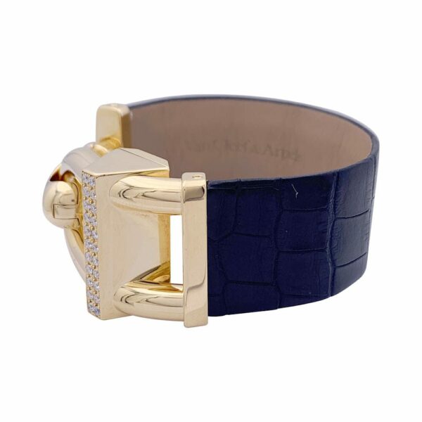 Montre Montre Van Cleef & Arpels "Cadenas" or jaune, diamants, cuir. 58 Facettes 33610