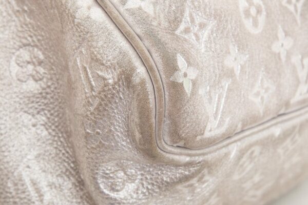 LV Silver Comete Limited Edition Handbag - Image 7