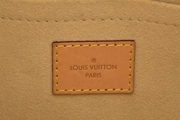 LV White Damier Azur Salina Handbag - Image 8