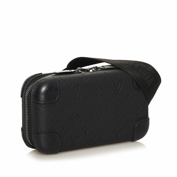 Black LV Taurillion Monogram Horizon Clutch Bag - Image 2