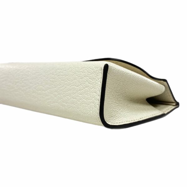 HM In The Loop Wink Glasses Case - Image 10