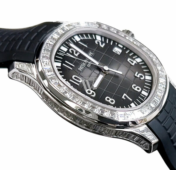 Patek Philippe Aquanaut Diamond Bezel 5167/300G-010 - Image 4