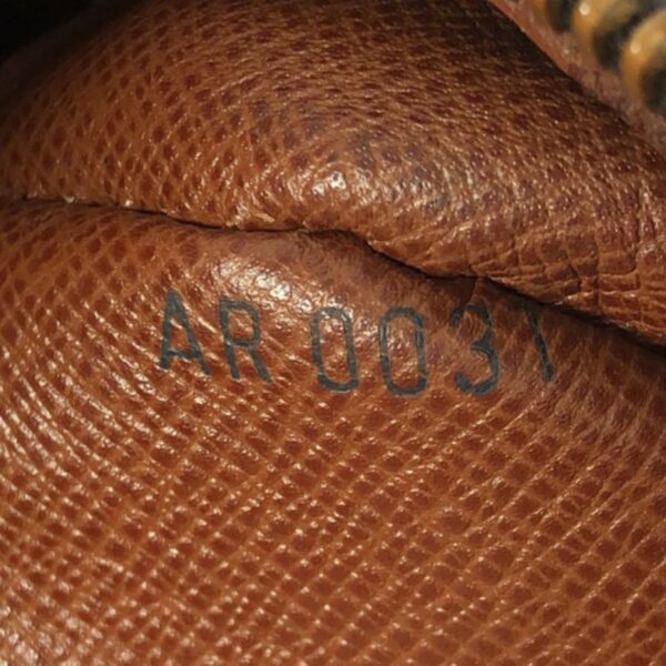 Brown LV Monogram Nil Crossbody Bag - Image 7