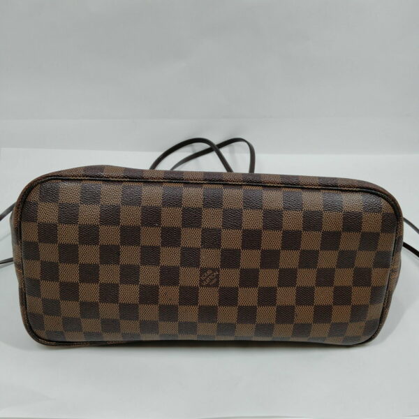 LV Neverfull MM Damier Ebene Tote Bag - Image 4